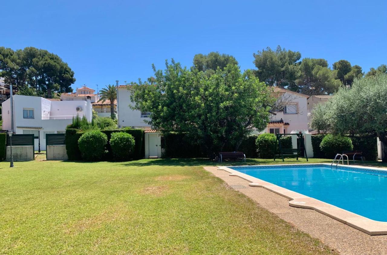 Rentalmar Villa Covamar Families Only 살루 외부 사진