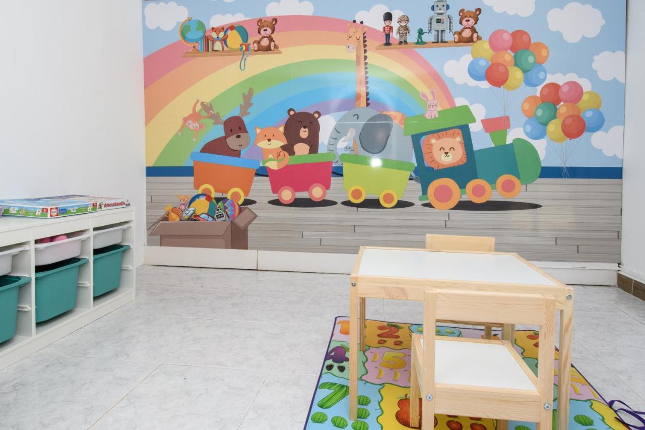 Rentalmar Villa Covamar Families Only 살루 외부 사진